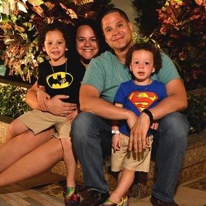 Meet your Posher, Sidney